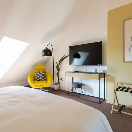 Hotel La Petite Fugue Beaune (Cote d'Or)