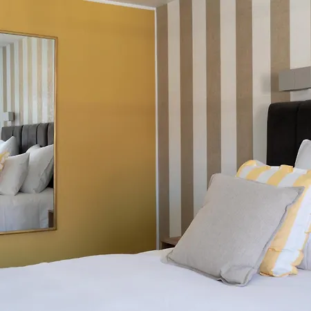 La Petite Fugue Hotel *
