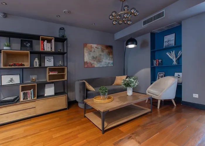 ホームステイ La Petite Fugue ボーヌ