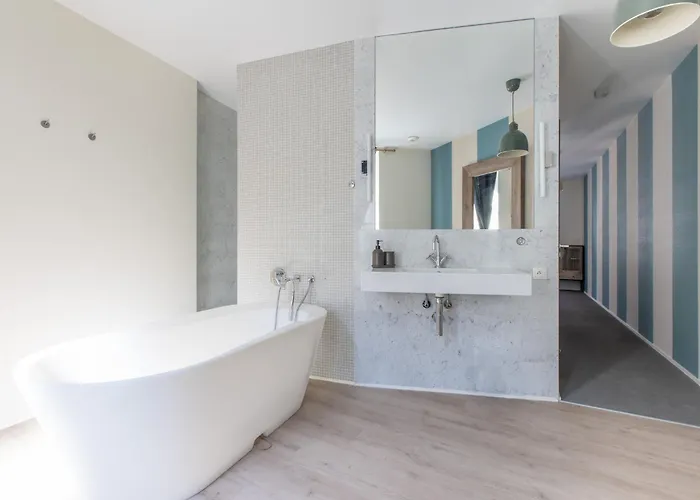 La Petite Fugue Проживание в семье