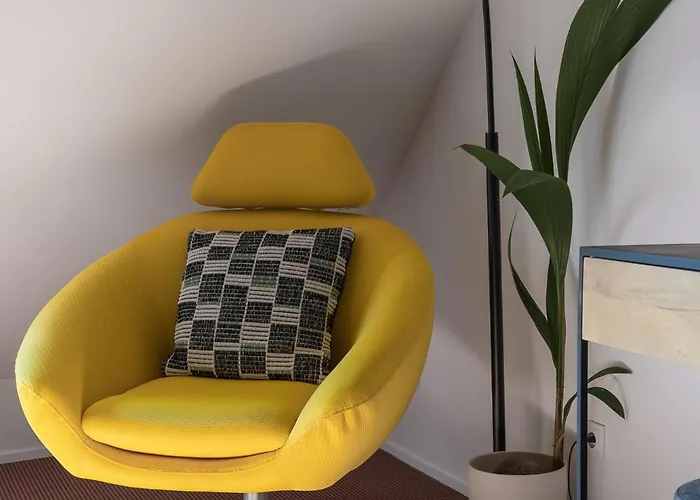 ホームステイ La Petite Fugue ボーヌ